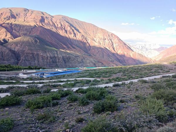 陜煤建設(shè)設(shè)計(jì)研究院赴西藏做好仿生態(tài)藏香豬養(yǎng)殖項(xiàng)目現(xiàn)場(chǎng)跟蹤服務(wù)