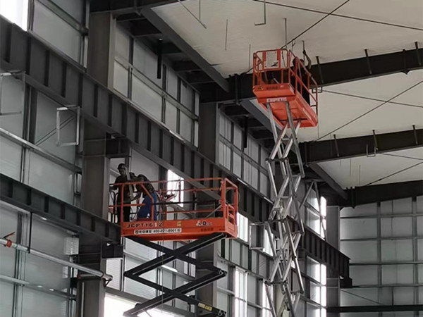 讓陜煤建設(shè)旗幟在成阿工業(yè)園飄揚