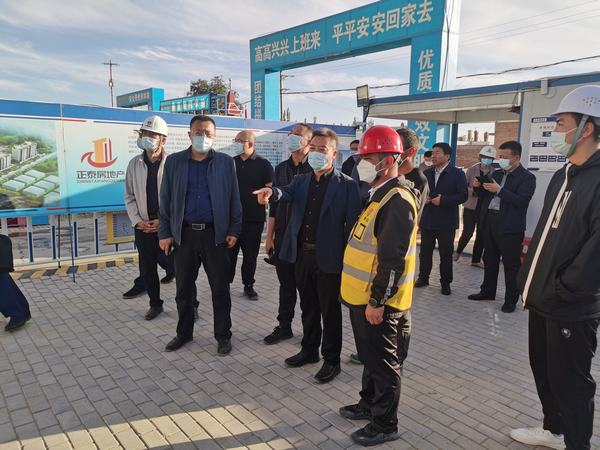 鄂托克旗旗委副書記、政府旗長王國泉一行蒞臨陜煤建設(shè)內(nèi)蒙古分公司第二項(xiàng)目部檢查指導(dǎo)工作