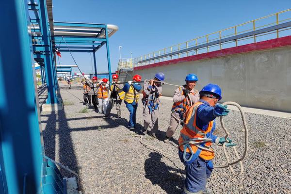 陜煤建設(shè)天工公司土建五部國(guó)慶不停工，堅(jiān)守崗位保進(jìn)度