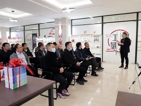 陜煤建設(shè)澄合分公司第一機電安裝項目部共享閱讀之樂 共建職工書屋