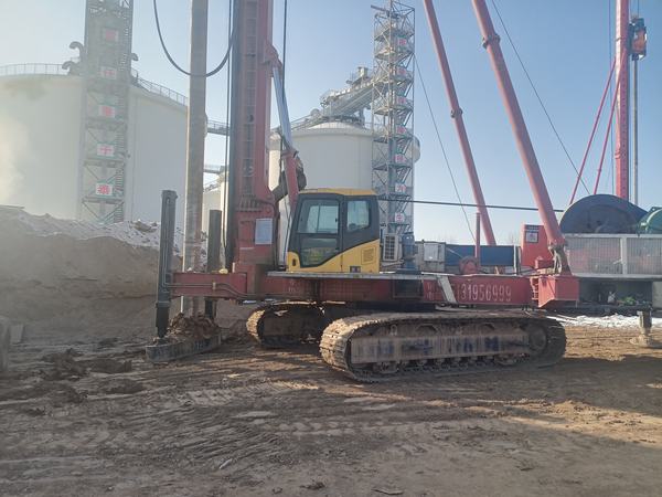 陜煤建設(shè)銅煤公司基層項(xiàng)目部寒冬不打烊，施工建設(shè)大干正酣