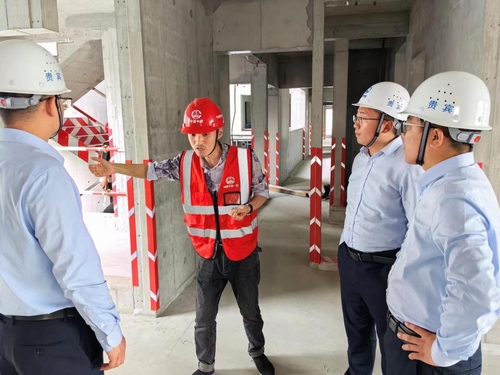 陜煤建設(shè)榆林公司到中鐵一局西港錦天城項(xiàng)目開(kāi)展對(duì)標(biāo)交流學(xué)習(xí)