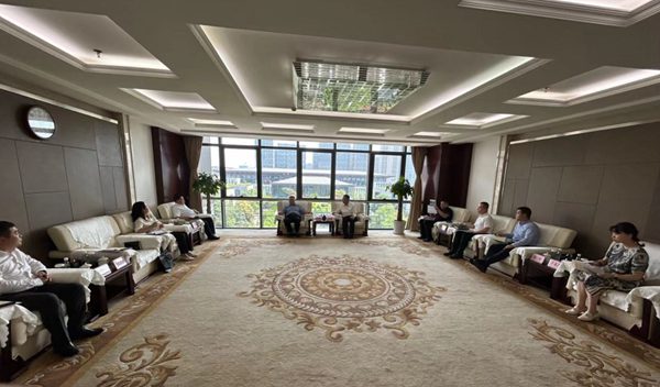 陜煤建設(shè)集團(tuán)與西咸新區(qū)灃東新城管委會(huì)座談交流