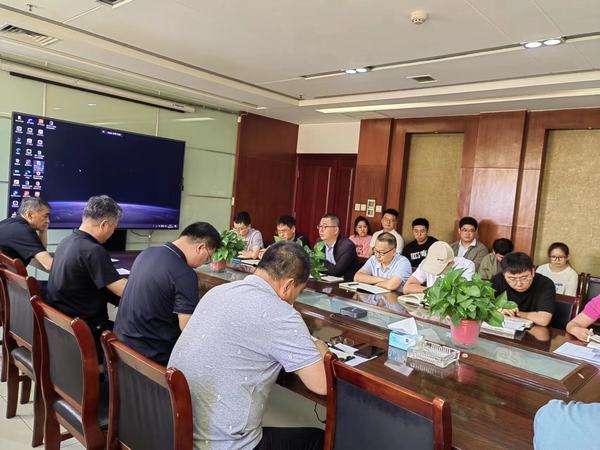 陜煤建設(shè)煤礦運營服務(wù)分公司：開展“初夏已至 書香有約”主題贈書活動