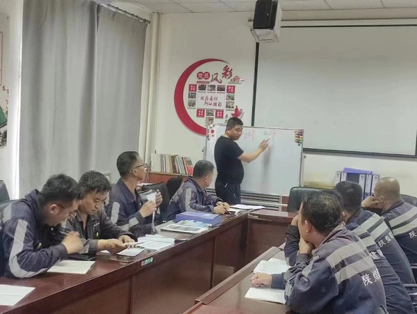 陜煤建設(shè)洗選煤運(yùn)營公司檸條塔運(yùn)營項目部: “防汛防暑”雙管齊下促生產(chǎn)