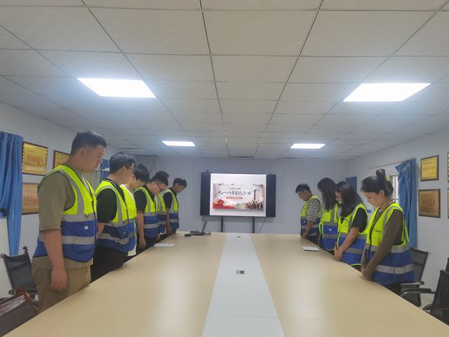 陜煤建設韓城分公司土建二項目部舉行“銘記歷史，勿忘國恥紀念九一八事變”專題學習會