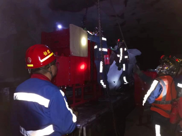 陜煤建設(shè)機(jī)電安裝公司奮戰(zhàn)“雙節(jié)”,提前20天完成工程任務(wù)