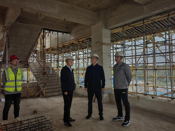 陜煤建設綠宇公司：情暖雙節(jié)，你守“一線” 我送“溫暖”