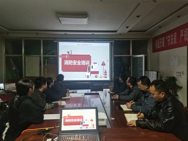 陜煤建設(shè)韓城分公司土建五項目部多元化開展“消防宣傳月”活動