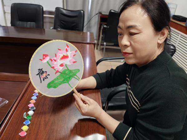 陜煤建設(shè)洗選煤運營公司檸條塔運營項目部開展：“巧手抒廉情，清風(fēng)揚正氣”主題趣味手工活動