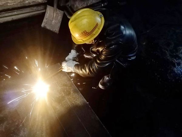 陜煤建設(shè)天工公司安裝運(yùn)營(yíng)項(xiàng)目部：嚴(yán)抓細(xì)管打好“百日安全”攻堅(jiān)戰(zhàn)