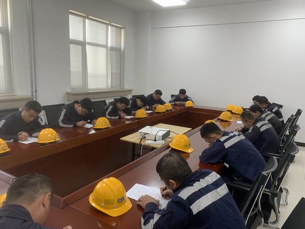 陜煤建設(shè)洗選煤運營公司神渭首端運營項目部：多措并舉保生產(chǎn)，齊抓共管守安全