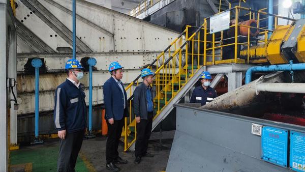 陜煤建設(shè)洗選煤運(yùn)營公司:打贏攻堅(jiān)戰(zhàn)，跑出“加速度”，決戰(zhàn)決勝年度目標(biāo)