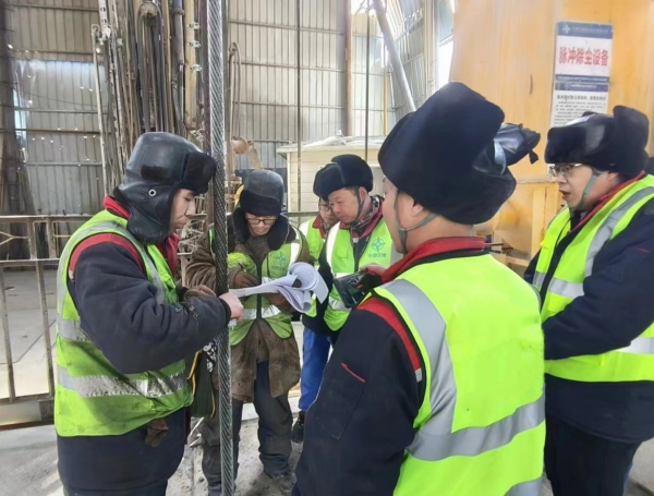 陜煤建設(shè)礦建三公司:多措并舉 筑牢冬春火災(zāi)隱患“防火墻”