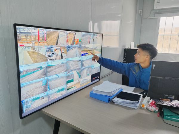 陜煤建設天工公司新疆第一項目部：監(jiān)控織就安全網(wǎng)  清單鋪就平安路