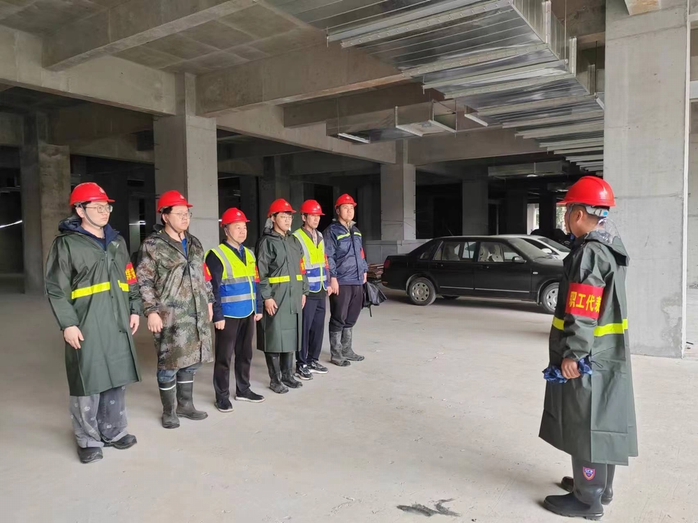 陜煤建設(shè)韓城分公司土建二項(xiàng)目部：強(qiáng)化防汛舉措 保障施工安全無(wú)憂