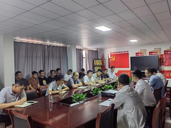 陜煤建設(shè)煤礦運(yùn)營(yíng)服務(wù)分公司：“學(xué)思用”貫通 推動(dòng)黨紀(jì)學(xué)習(xí)教育走深走實(shí)