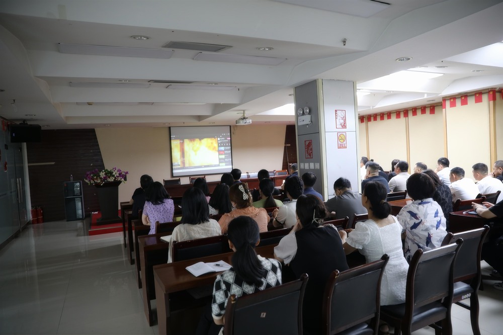 陜煤建設路橋分公司：把“黨建紅”融入“安全藍”，引領融合賦能高質量發(fā)展