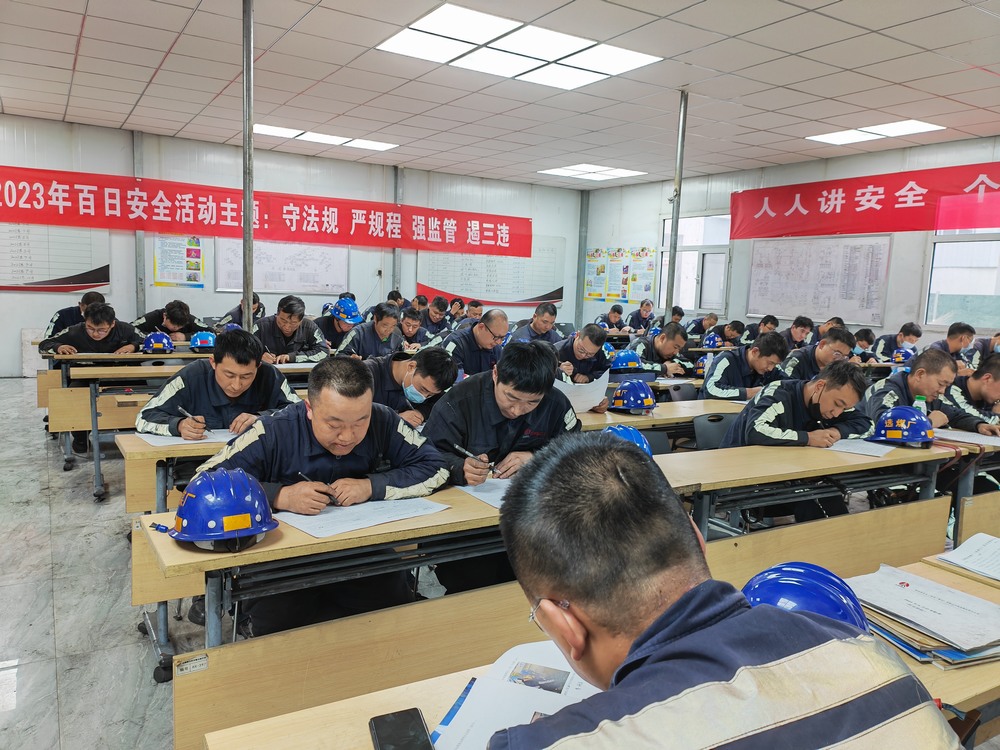 陜煤建設洗選煤運營公司紅柳林洗煤廠項目部： 加強設備管理，筑牢安全基石