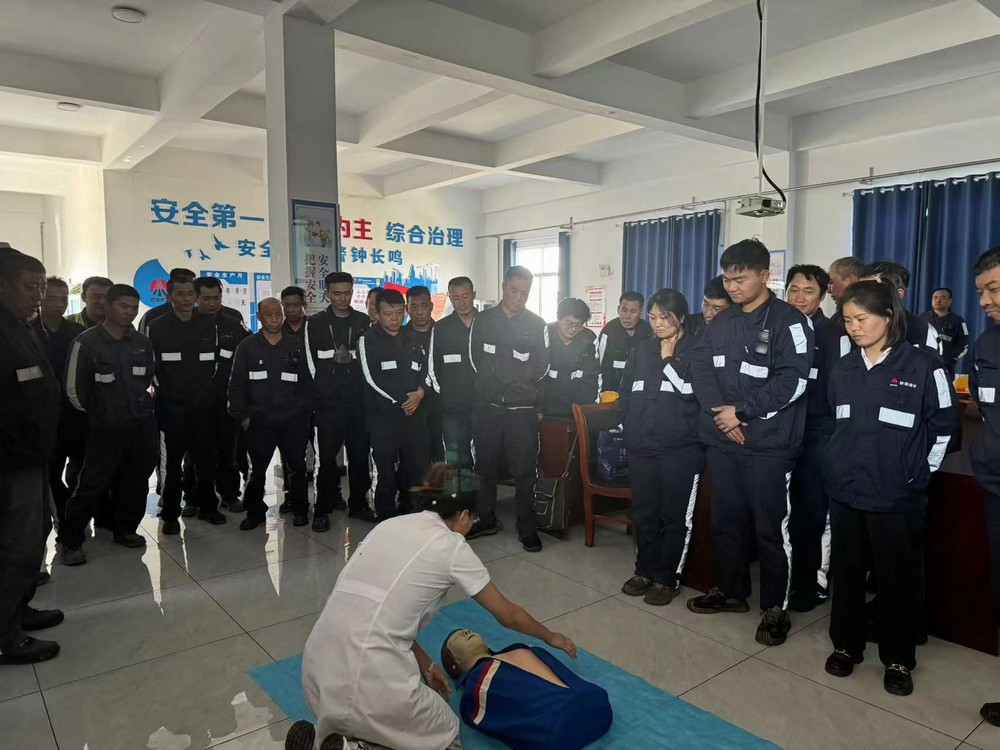 陜煤建設(shè)洗選煤運(yùn)營公司神渭蒲城運(yùn)營項(xiàng)目部： 教育促安全，安全助發(fā)展