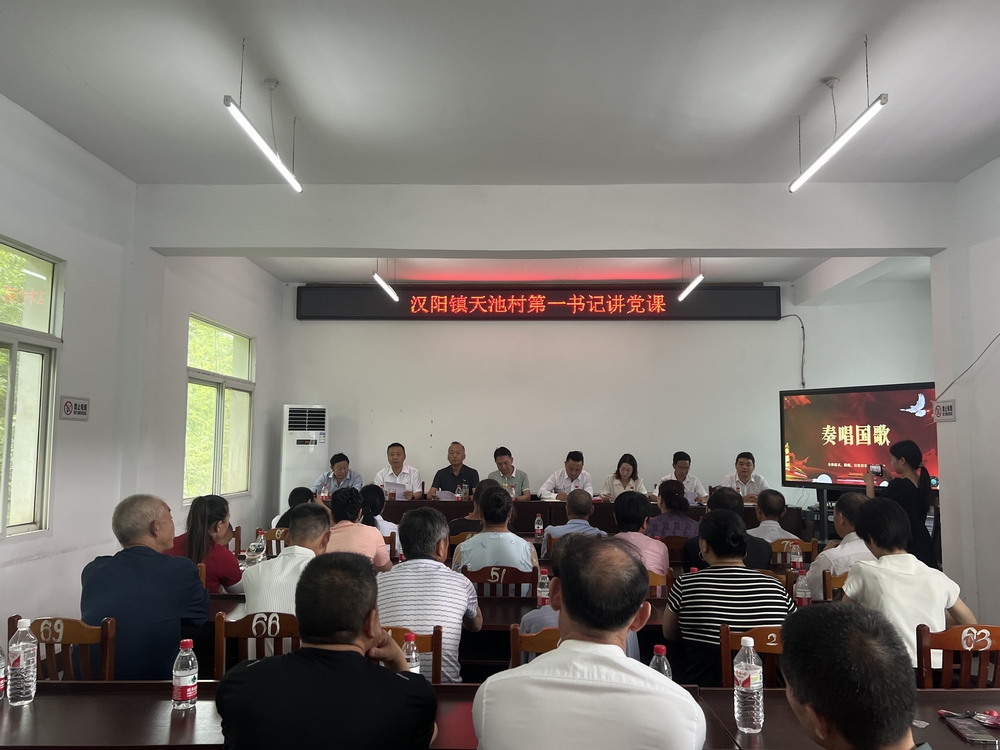 陜煤建設駐村工作隊：助力村上 幫在心上