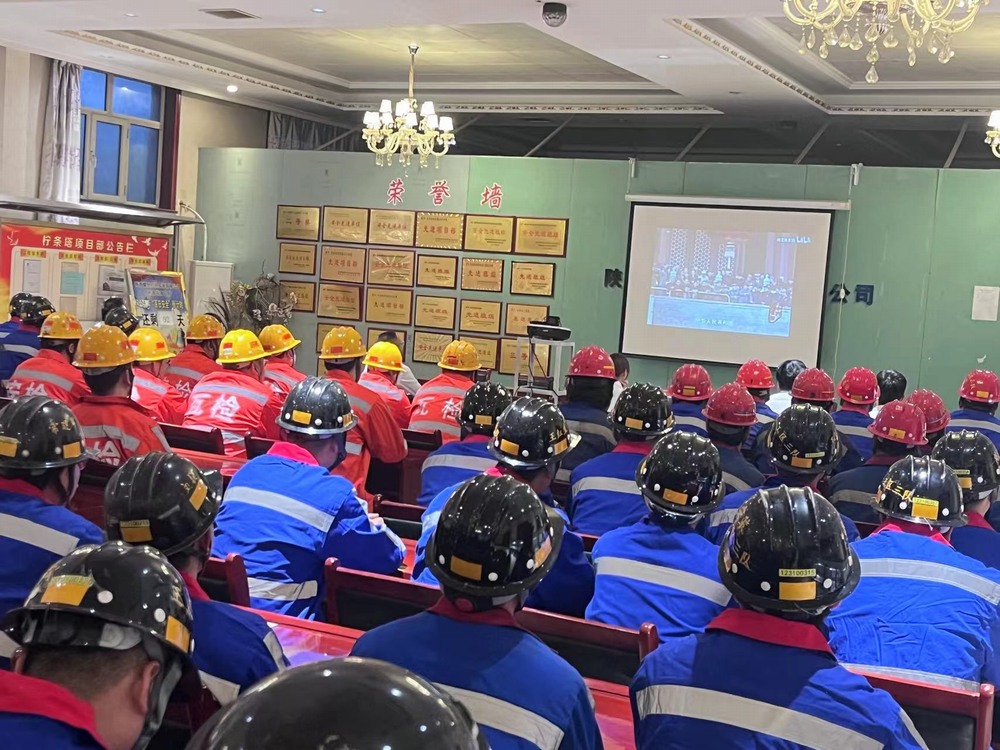 陜煤建設(shè)機(jī)電安裝公司：歡度國慶，氛圍滿滿