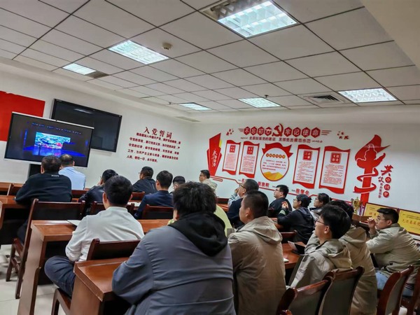 陜煤建設(shè)煤礦運(yùn)營(yíng)服務(wù)分公司：深化“百日安全”教育，共筑安全長(zhǎng)城