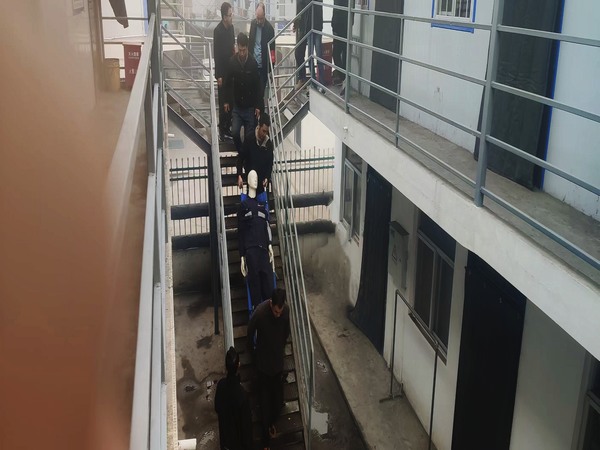 陜煤建設(shè)煤礦運(yùn)營服務(wù)分公司：強(qiáng)化消防演練與安全培訓(xùn)，筑牢安全生產(chǎn)防線