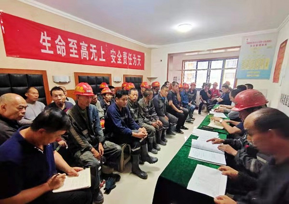 陜煤建設(shè)澄合分公司第一安裝項(xiàng)目部強(qiáng)化現(xiàn)場安全管理出實(shí)招！