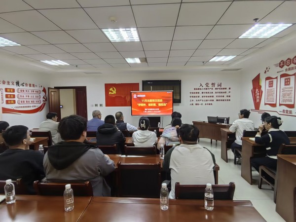 陜煤建設煤礦運營服務分公司：組織開展“學精神、謀新篇、強擔當”主題黨日活動