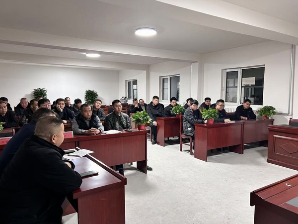 陜煤建設(shè)煤礦運(yùn)營(yíng)服務(wù)分公司：“零三違”實(shí)踐見(jiàn)成效，班組安全管理再上新臺(tái)階