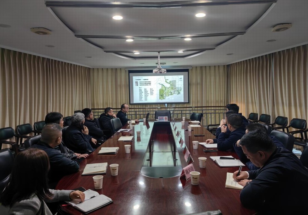趙敬凱一行赴臨潼旅游商貿(mào)開(kāi)發(fā)區(qū)管理委員會(huì)考察項(xiàng)目