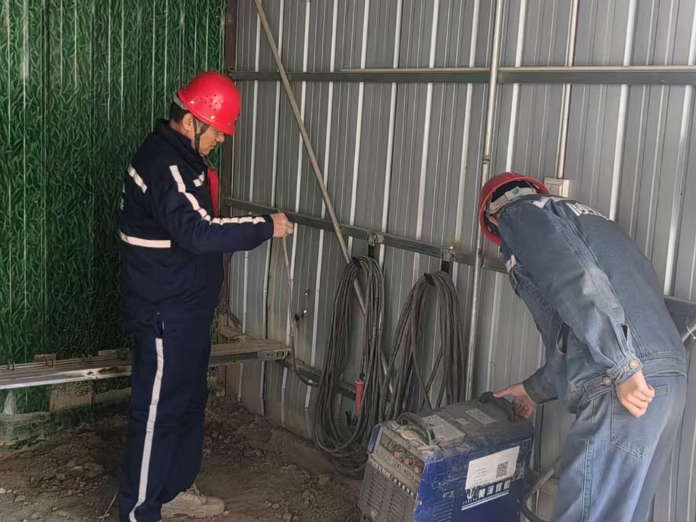 陜煤建設機電安裝公司：安全建設“不畏寒”，冬季施工“不減速”