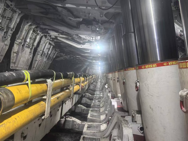 陜煤建設(shè)煤礦運(yùn)營服務(wù)分公司：可可蓋煤礦11211綜采面啟動(dòng)聯(lián)合試運(yùn)行