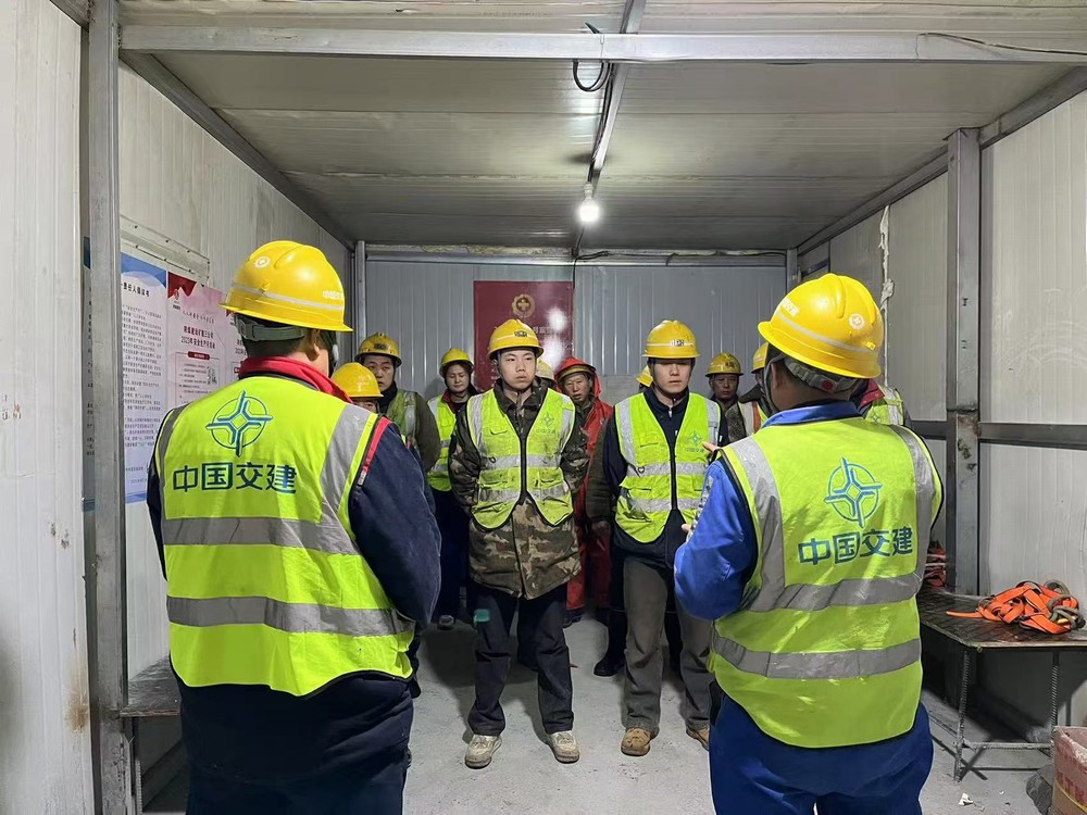 陜煤建設(shè)礦建三公司：護(hù)航“春節(jié)”安全 筑牢“平安”防線