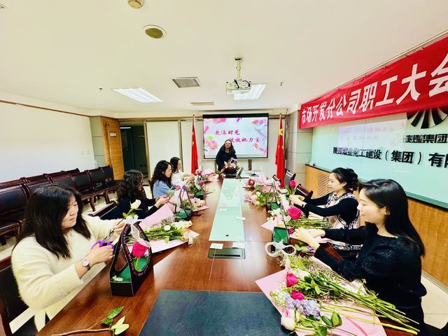 陜煤建設(shè)市場(chǎng)開(kāi)發(fā)分公司：這張心愿卡片，請(qǐng)你收下