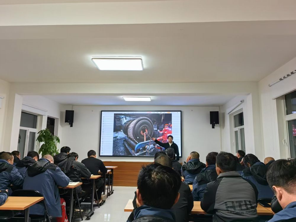 陜煤建設(shè)機(jī)電安裝公司曹家灘項(xiàng)目部：專培強(qiáng)安，筑牢根基