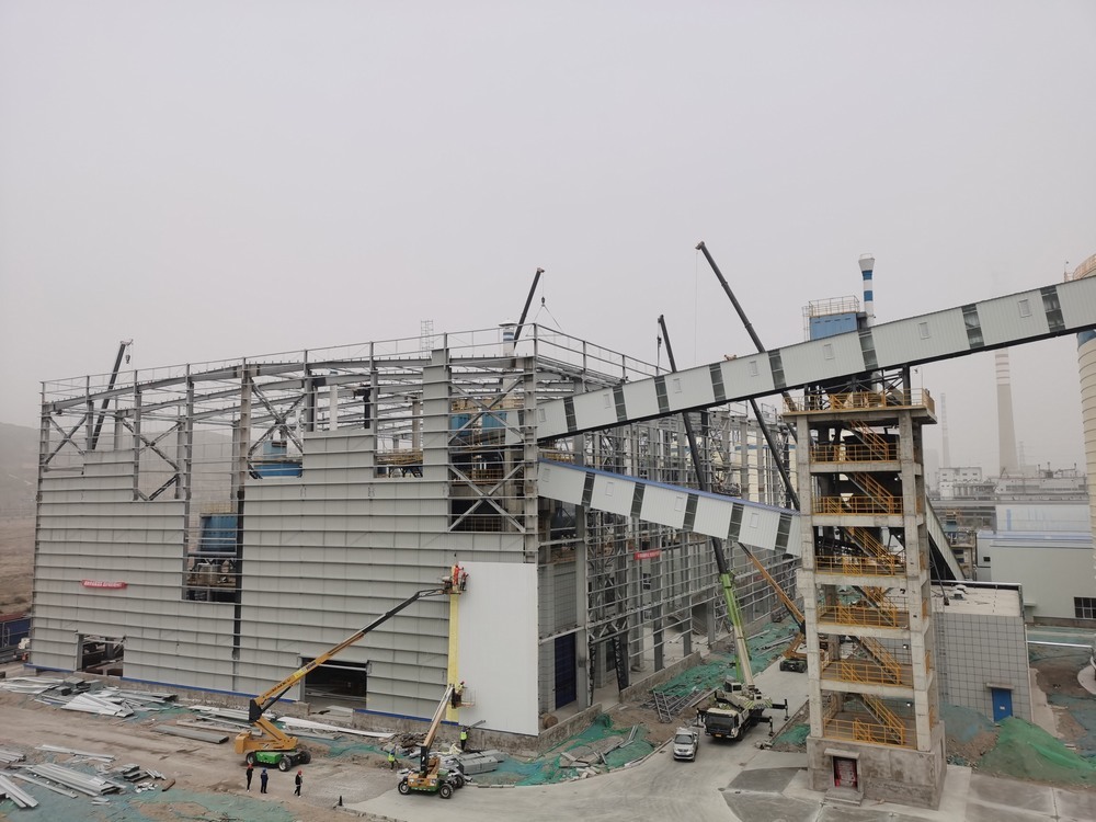 陜煤建設(shè)天工公司二十五項(xiàng)目部：主車間建設(shè)按下 “加速鍵”