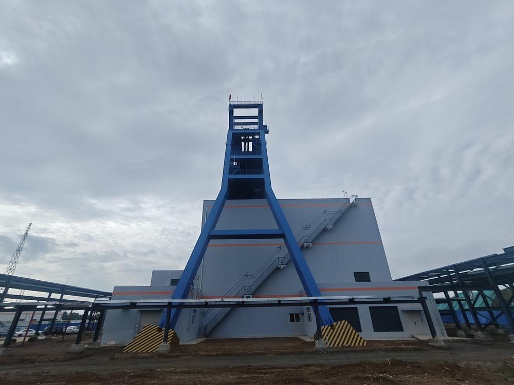 陜煤建設(shè)機(jī)電安裝公司：胡家河煤礦二號(hào)進(jìn)風(fēng)立井四大工程順利通過驗(yàn)收