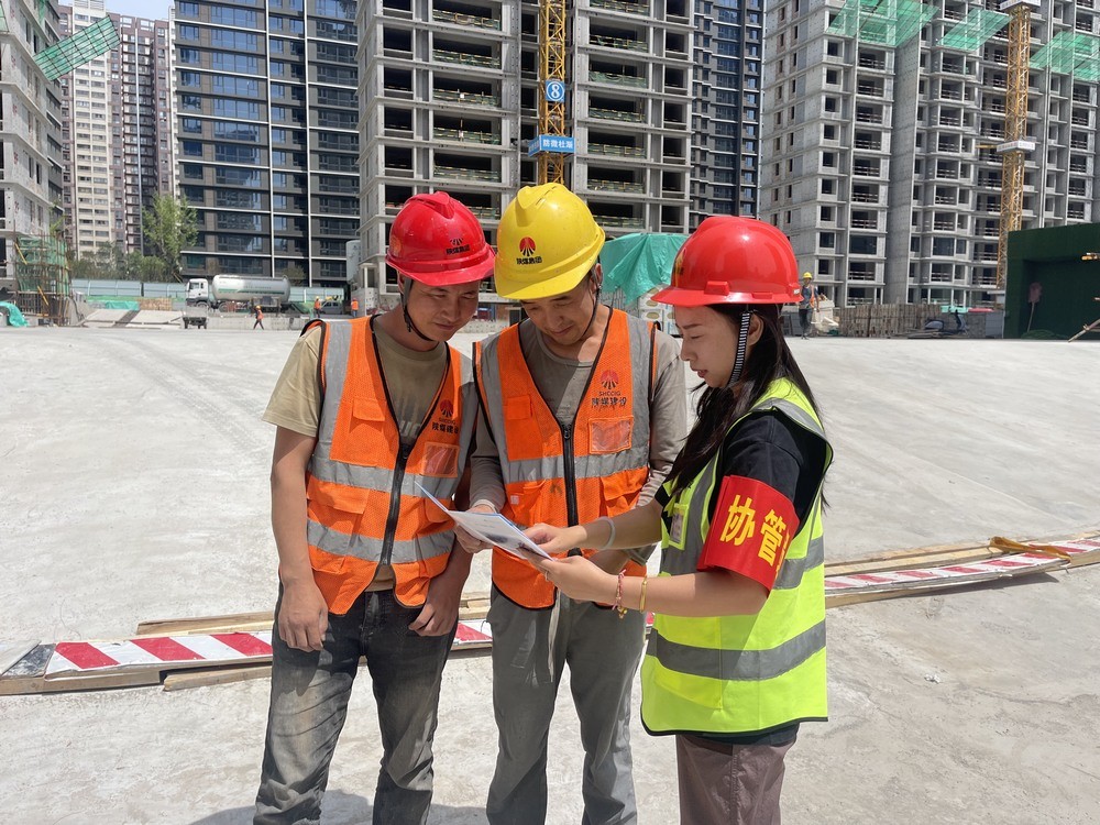 陜煤建設(shè)銅煤公司：群策群力筑防線 同心同行保平安