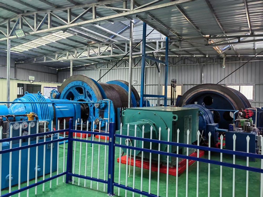 陜煤建設礦建三公司海南鸚哥嶺項目提升系統成功試運行