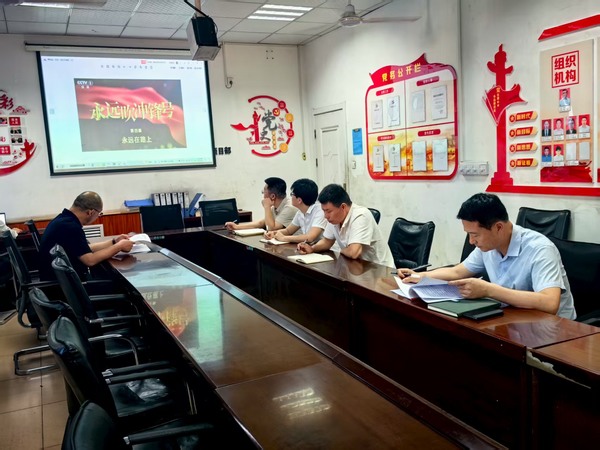 陜煤建設(shè)洗選煤運(yùn)營(yíng)公司檸條塔運(yùn)營(yíng)項(xiàng)目部黨支部開展： “清風(fēng)沐初心，廉潔促發(fā)展”主題黨日活動(dòng)