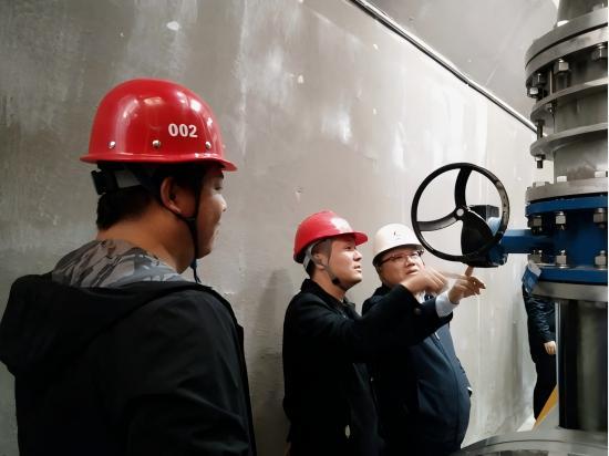 筑路架橋十余載，我們與改革共成長(zhǎng)