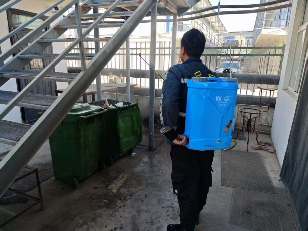 陜煤建設(shè)煤礦運營服務(wù)分公司：冬日雙線守護，溫暖與精準(zhǔn)并行