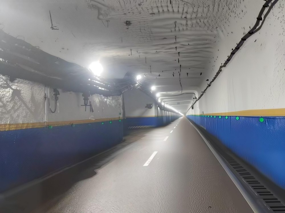 陜煤建設(shè)機(jī)電安裝公司神府項目部高效完成井下大巷照明工程