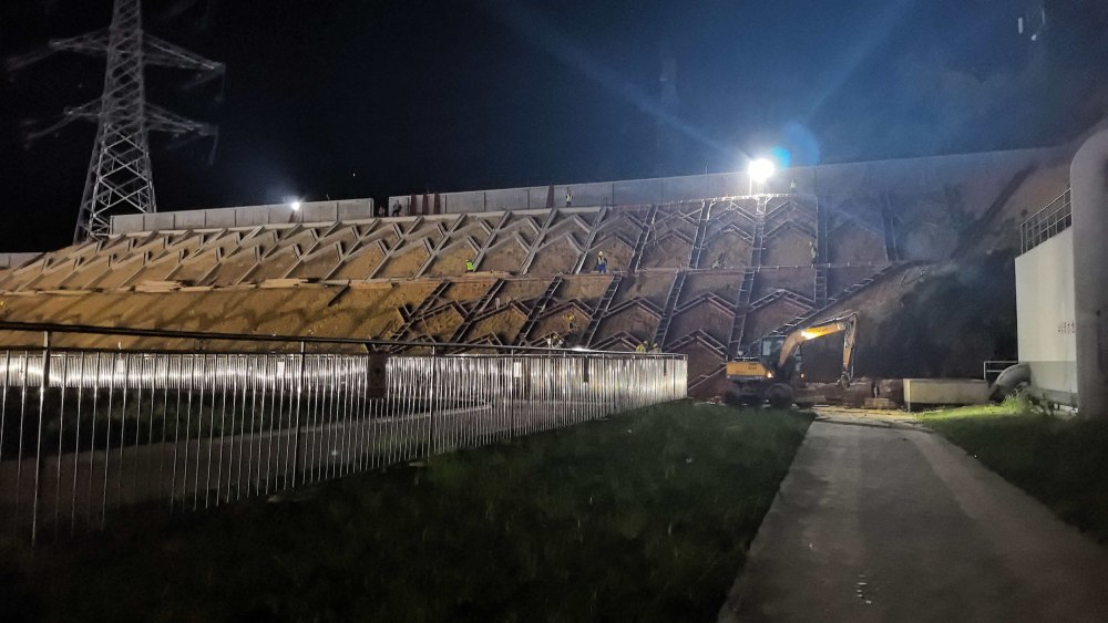 陜煤建設(shè)西北分公司湖南益陽項目部：戰(zhàn)雨季、搶工期、保履約