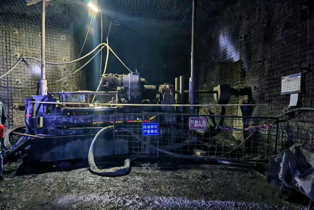 陜煤建設(shè)礦建二公司郭家灘項(xiàng)目部為安全掘進(jìn)裝上 “智慧天眼”