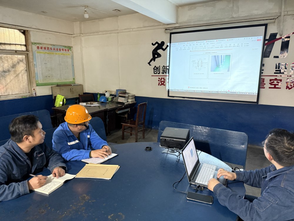 錨定標(biāo)準(zhǔn)強(qiáng)管理 精耕細(xì)作促建設(shè)