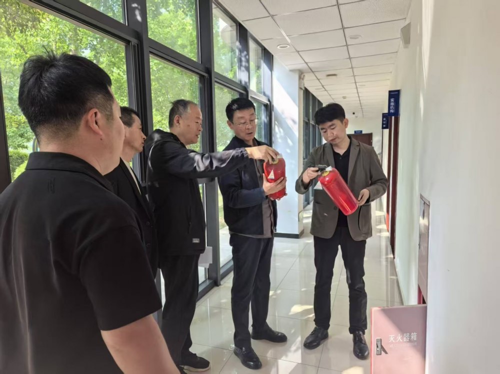 陜煤建設(shè)川耀（空港、智慧泊車）公司：筑牢安全防線   護(hù)航平安五一